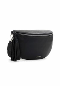 Zwarte leren pouch tas met een ronde vorm, zilveren rits en lange franjerand. Heeft een logo dat aan de zijkant is geperst.