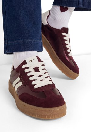 Tamaris 1-23723-44 792 - Sneakers - bordeaux met.