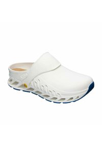 Zuecos blancos con una superficie lisa y brillante, que presentan un acento azul en la suela y una puntera cerrada. Diseño sin cordones con una plantilla texturada.