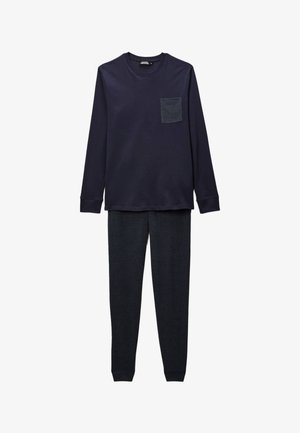 Haut de pyjama à manches longues bleu marine avec poche poitrine et pantalon long assorti bleu marine, les deux avec manches et chevilles resserrées.