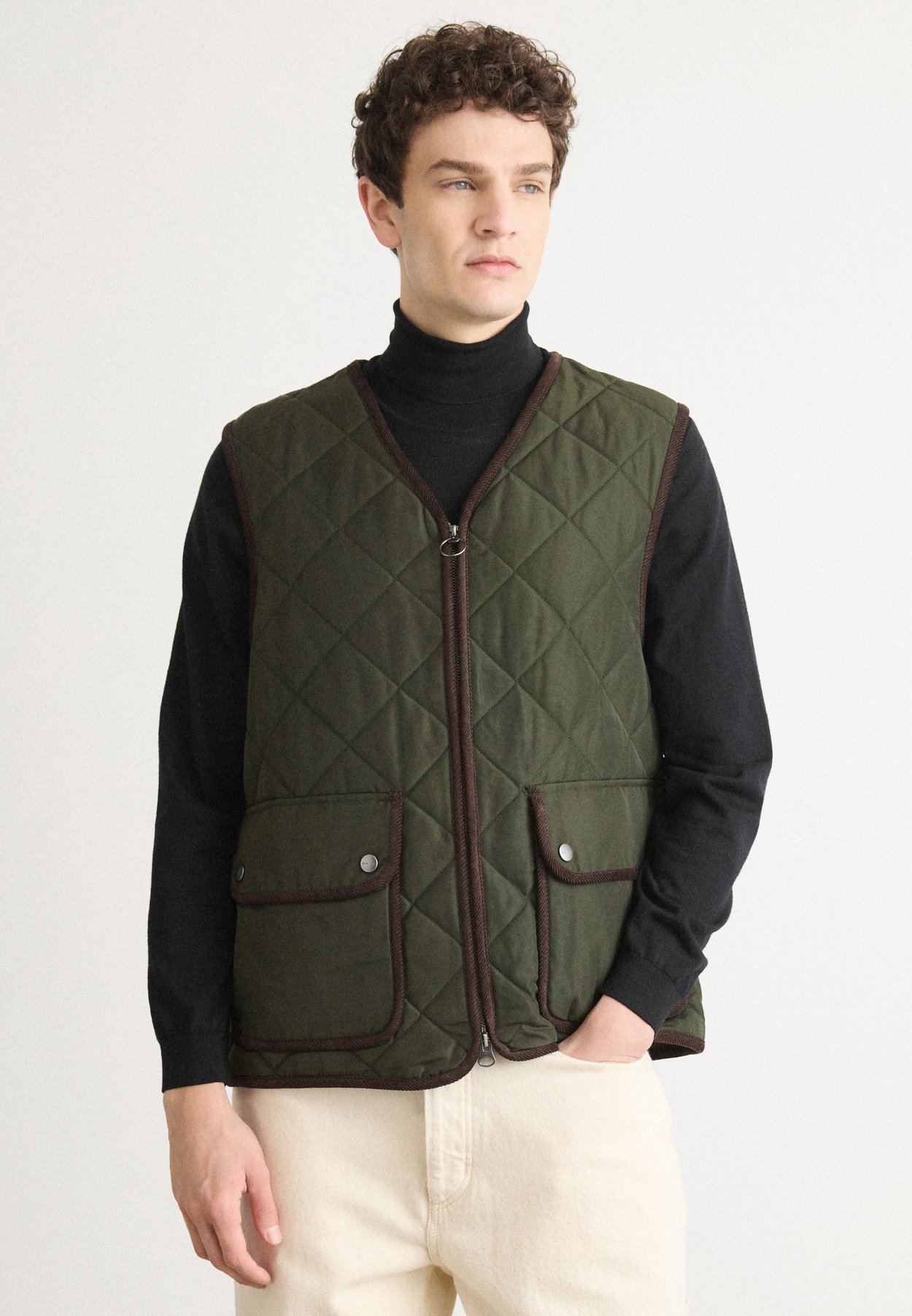 VEST