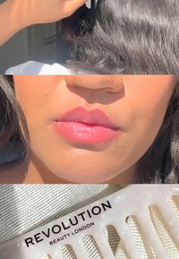 Revolution Haircare REVOLUTION HAIRCARE NATURAL CURL WIDE TOOTH COMB WHITE - Kamm - white