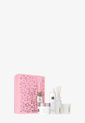 LARGE BATH & BODY GIFT SET - THE RITUAL OF SAKURA - FLORAL - CHERRY BLOSSOM & RICE MILK - Körperpflegeset - -