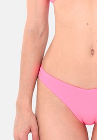 Ciabalù CON FERRETTO - Bikini - fuxia