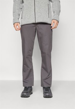 TRAVELER CHINO PANTS - Pantalones montañeros largos - forge grey