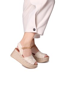 Toni Pons - Espadrilles - cru Thumbnail Image 1