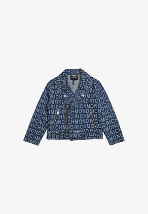 Giacca biker in denim con motivo a testo "Richmond" audace su tutta la superficie, cerniera frontale asimmetrica, tasche con zip e dettagli colletto con bottoni a pressione.