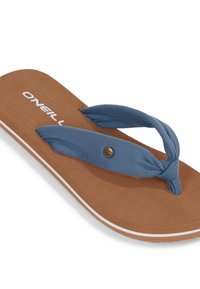 Blå tygtanga sandal med en brun texturerad fotbädd och vit accentrand. Har en dekorativ knut och detalj i guld.