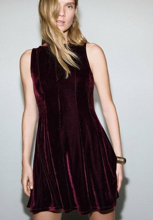 Vestido informal - burgundy