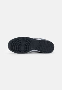 Nike Sportswear DUNK RETRO - Sapatilhas - wolf grey/dark obsidian/total orange