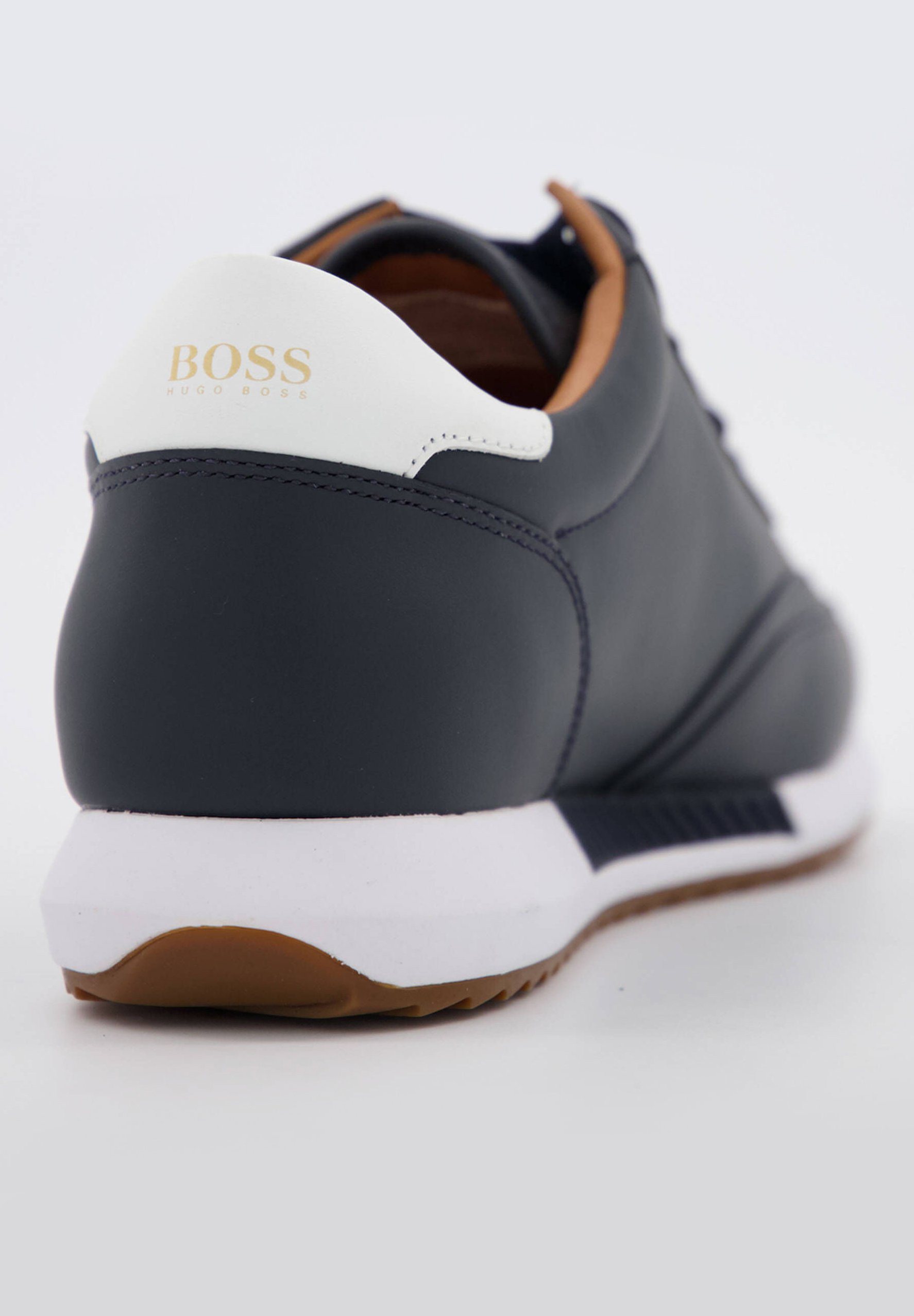 boss sonic trainers