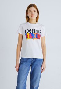 Levi's® Marškinėliai su spaudiniu - bright white