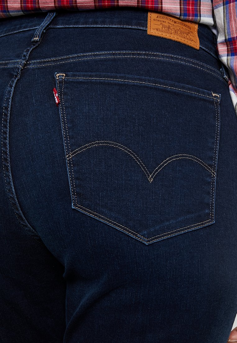 dark horse jeans