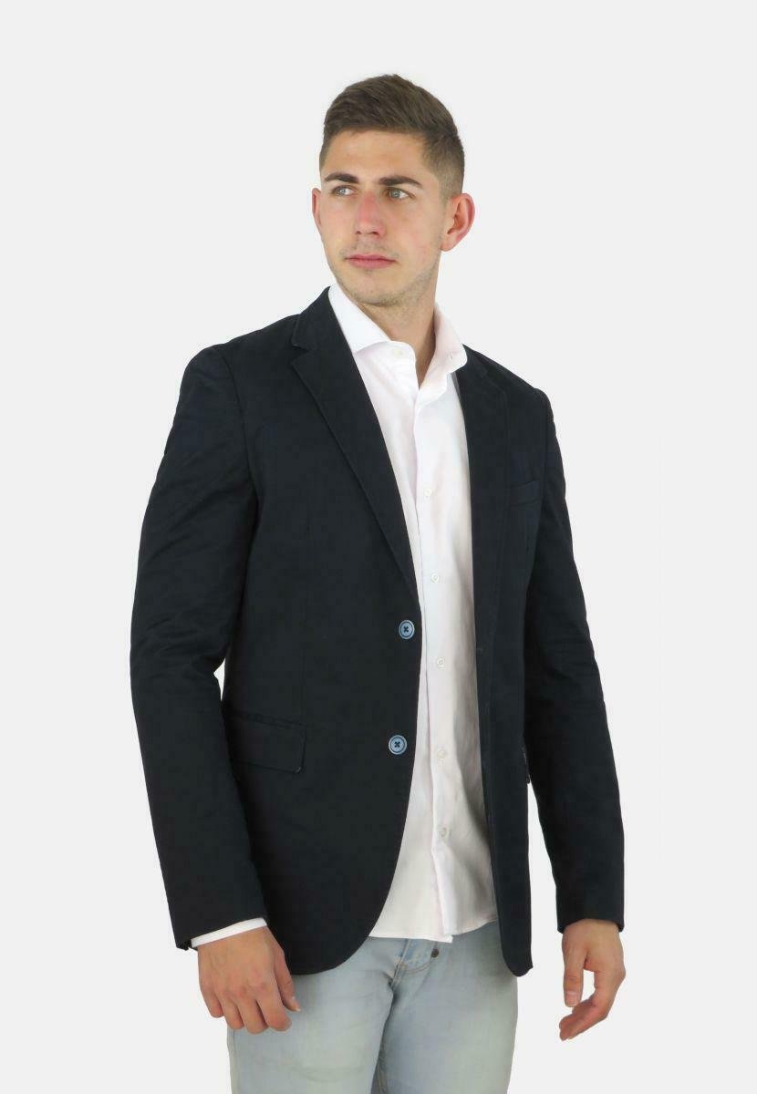 Cuántas utilidades tiene una chaqueta de americana? - Modaellos.com