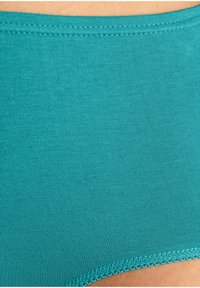 Thumbnail Image 2