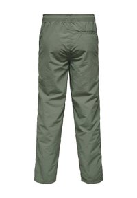 Grüne, leichte Hose aus strukturiertem Stoff. Sie verfügt über einen elastischen Bund und eine einzelne Gesäßtasche, gestaltet für Komfort und Bequemlichkeit.