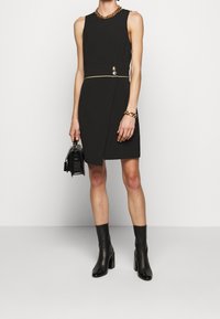 Patrizia Pepe Denní šaty - black