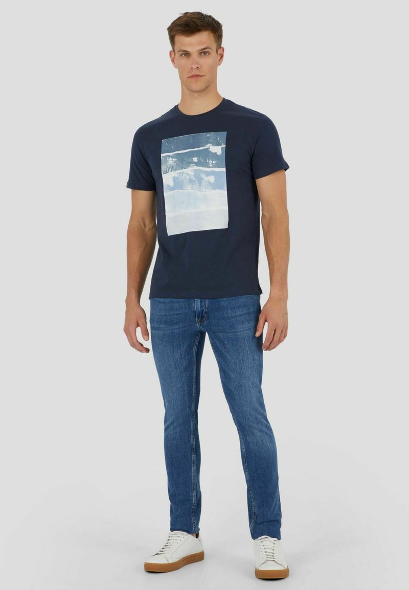 Herren T-Shirts basic | Conbipel T-Shirt print blu/blau - SL27017 Herren T-Shirts basic | Conbipel T-Shirt print blu/blau - SL27017