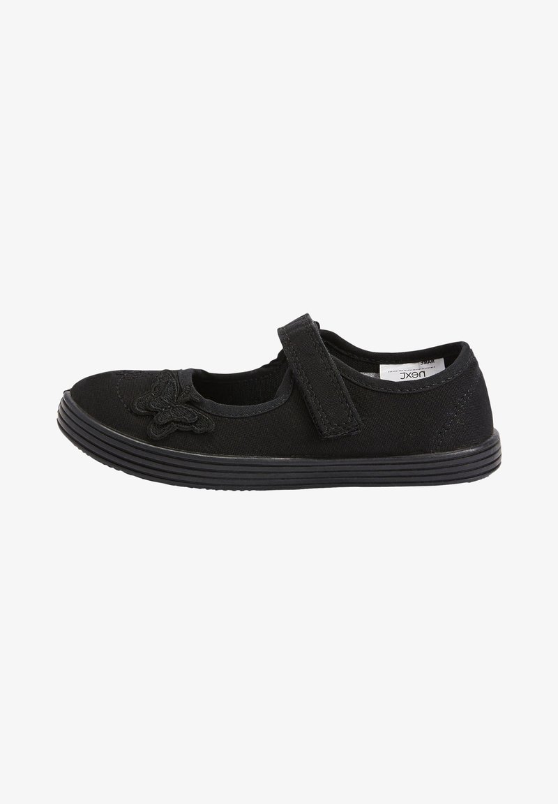 Chaussure Mary Jane noire avec bride velcro, semelle en caoutchouc et broderie papillon à l'avant, conçue pour un usage décontracté.