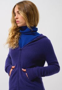 Authentic Cashmere COLOMBIS FULL ZIP WITH HOOD - Kardigan - purple