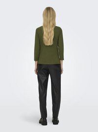 ONLY ONLFIFI BOX  - Pikkade varrukatega topp - winter moss