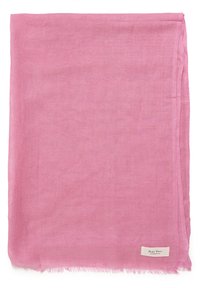 Écharpe rose en tissu léger, présentant une texture douce et des bords fringés. Étiquette « PART TWO » cousue d'un côté.