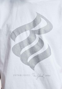 Unselected, white silver