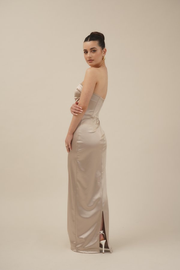 TALLY BANDEAU MAXI DRESS - Jersey dress - champagne4
