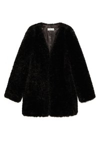 Zwarte nepbontjas met een zachte textuur, open voorkant en lange mouwen. Eenvoudig ontwerp, zonder sluitingen of extra accenten.