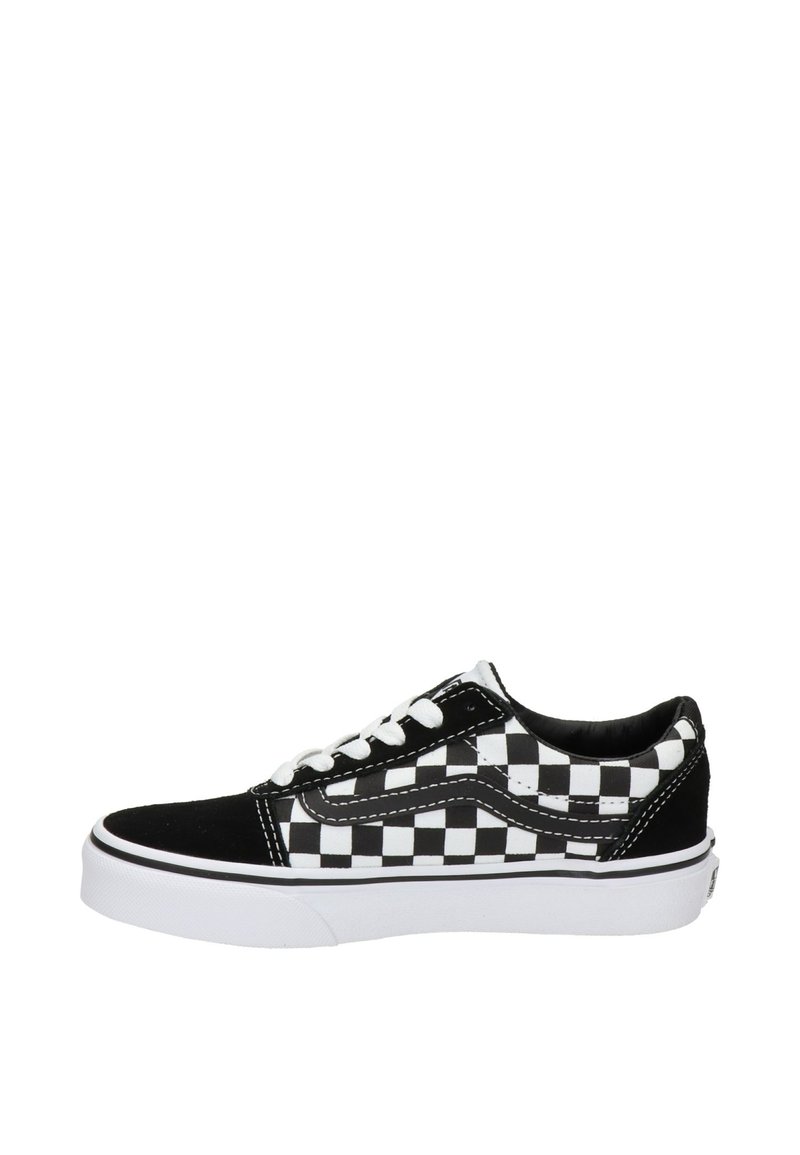 Sneakers in tela a scacchi bianco e nero con profilo basso, suola in gomma bianca e lacci bianchi, caratterizzati da dettagli di cucitura a contrasto.