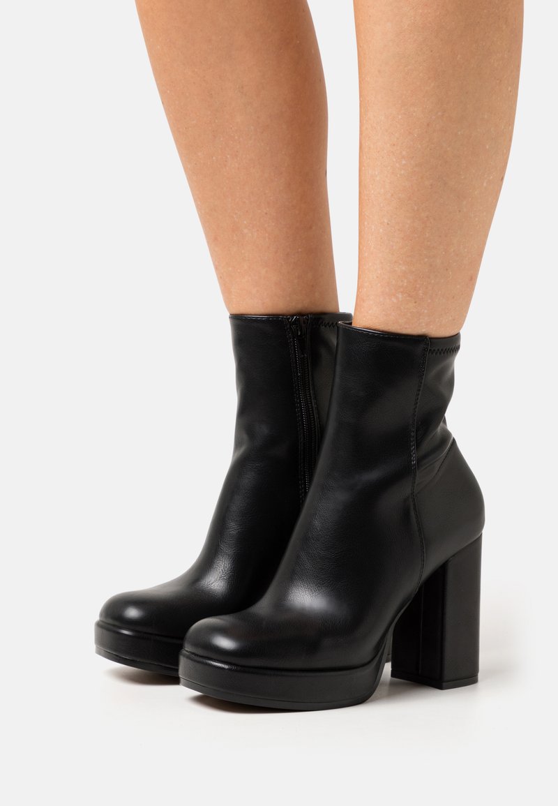 Call it Spring VEGAN IZABELLE - Stivaletti con plateau - black