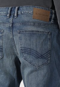 TOM TAILOR MARVIN  - Vaqueros rectos - clean mid stone blue denim