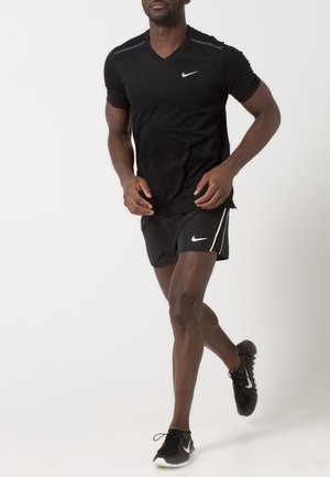 Nike Performance Träningsshorts - black