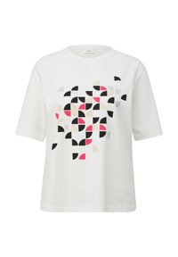 White cotton t-shirt with short sleeves, featuring a geometric pattern in black, pink, grey, and beige. Round neckline, relaxed fit.