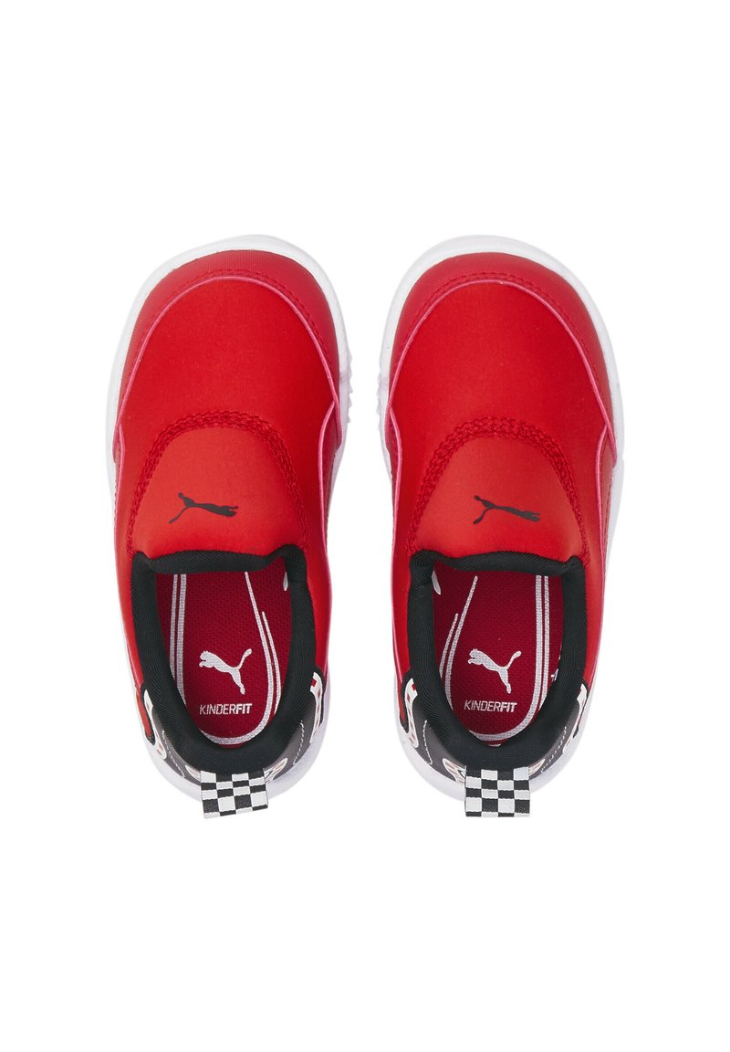 Kinder Klettschuhe | Puma SCUDERIA FERRARI BAO KART MOTORSPORT UNISEX Sneaker low rosso corsa- black/rot - DA09027 Kinder Klettschuhe | Puma SCUDERIA FERRARI BAO KART MOTORSPORT UNISEX Sneaker low rosso corsa- black/rot - DA09027