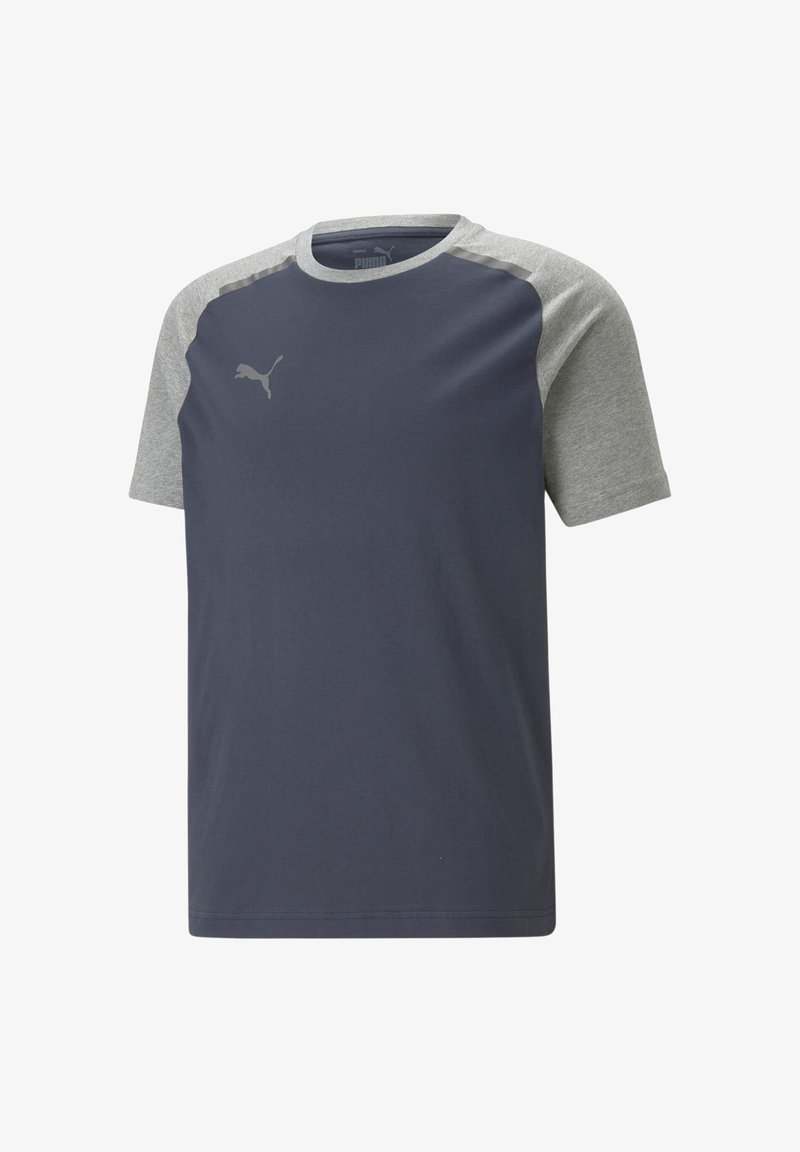 Tricou pentru bărbați cu mânecă scurtă, de culoare albastru închis, cu mâneci raglan gri. Prezentă un logo PUMA pe piept, realizat dintr-un material din bumbac ușor.