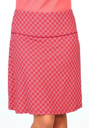 Rosa Rock mit einem sich wiederholenden, wellenförmigen Muster in Rot, Weiß und Gelb. Verfügt über einen breiten Taillenbund und einen geraden Schnitt, aus leichtem Material gefertigt.
