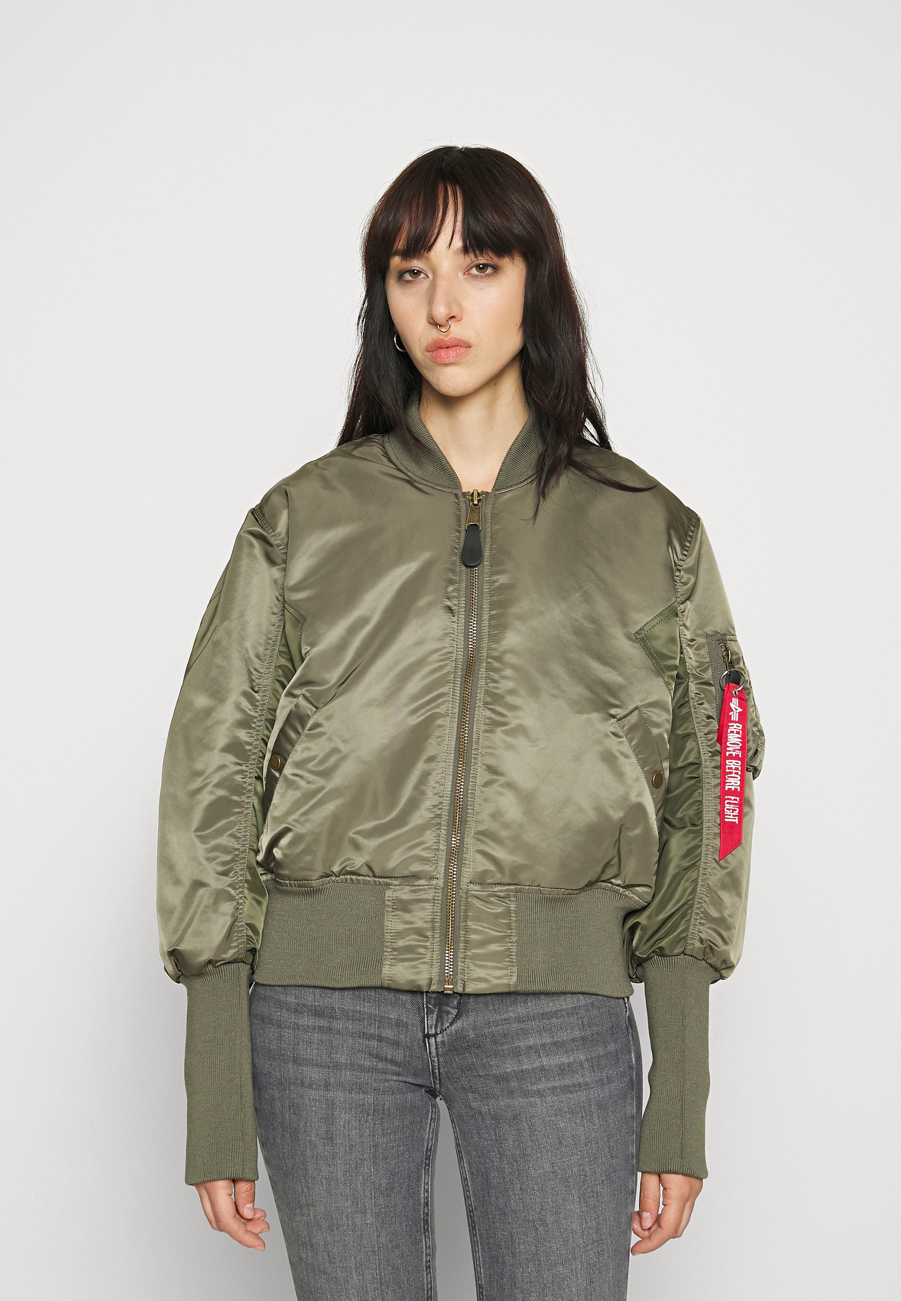 bomberjacka alpha industries
