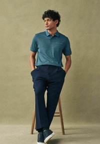 Next GEO PRINT - Bluză polo - teal