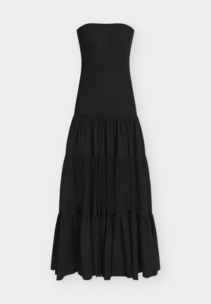 Zwarte strapless maxi-jurk met aansluitend geribbeld lijfje en drievoudige vloeiende rok in lichtgewicht stof.