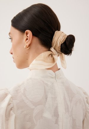 BIZUU, ARIA - Halsdoek - beige