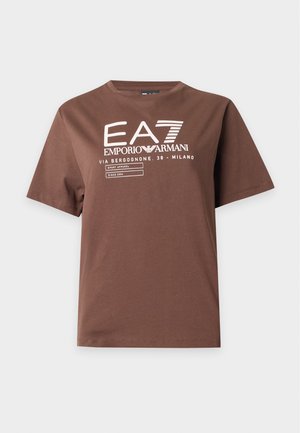 EA7 Emporio Armani, TRAIN GRAPHIC SERIES TEE LETTERING - Trükipildiga T-särk - chicory coffee