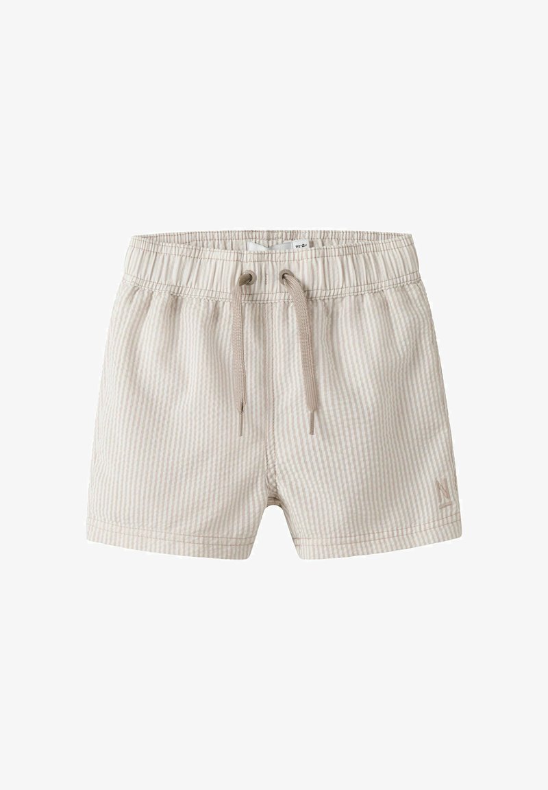 Shorts pour tout-petit à rayures verticales beige clair et blanc, avec une taille élastique et un cordon de serrage à l'avant.