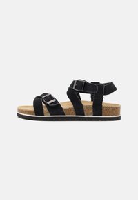 Unselected, black