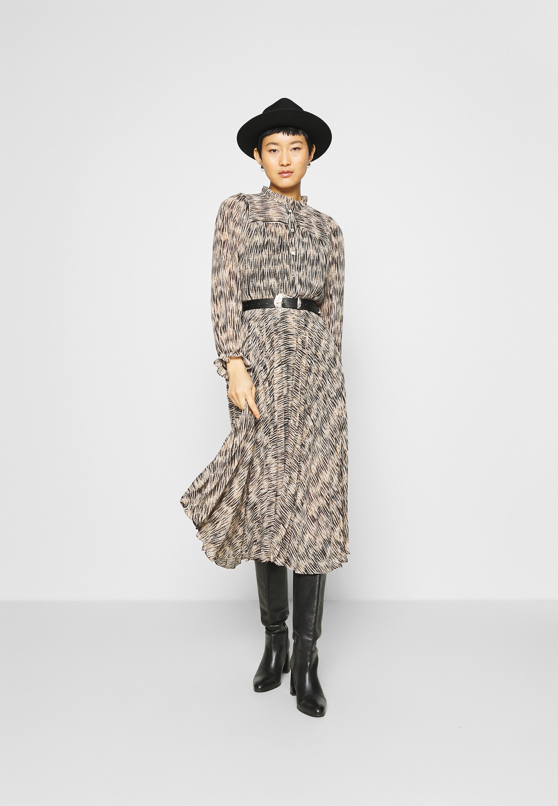 second female clothing