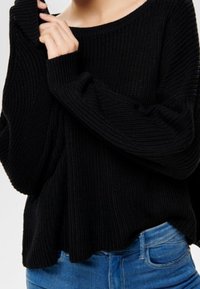 ONLY Stickad tröja - black