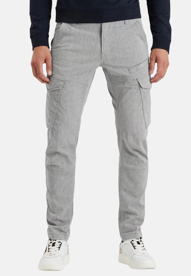 Pantalones cargo de color gris claro hechos de una tela tejida con una textura sutil, que cuentan con múltiples bolsillos laterales y un diseño ajustado.