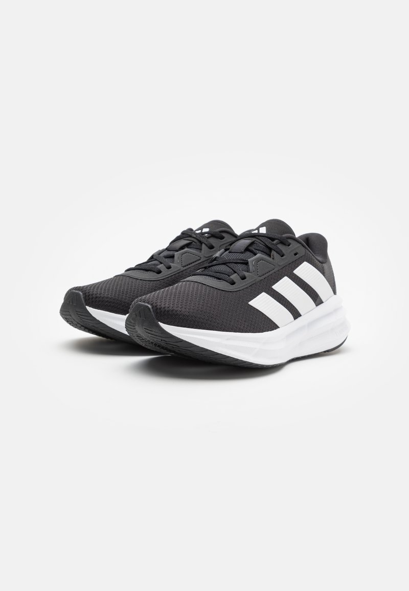 adidas gazelle silver green womens Adidas sneakers for men and women IH6100 Adidas RESPONSE RUNNER U low-