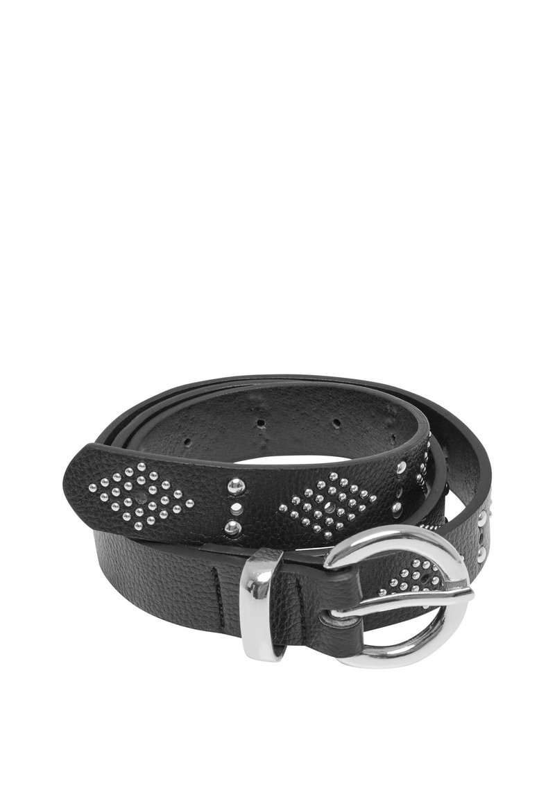 Must have nahkövöö hõbedaste studide kaunistustega, ümmargune hõbedane pandla, mitmed reguleerimisaugud ja tekstureeritud viimistlus.