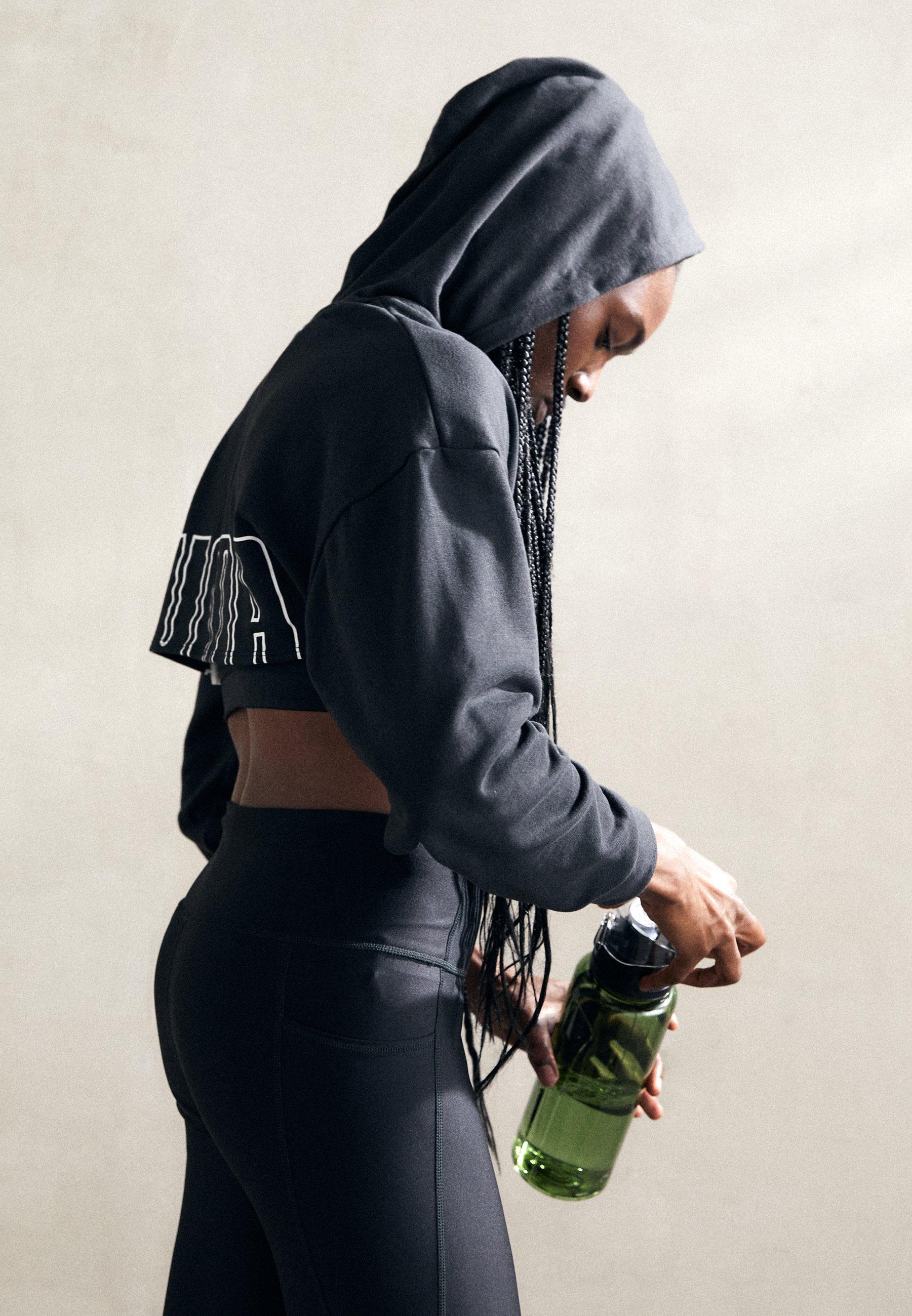 Puma FIT MOVE CROP HOODIE - Kapuzenpullover - black/white/schwarz -  Zalando.de